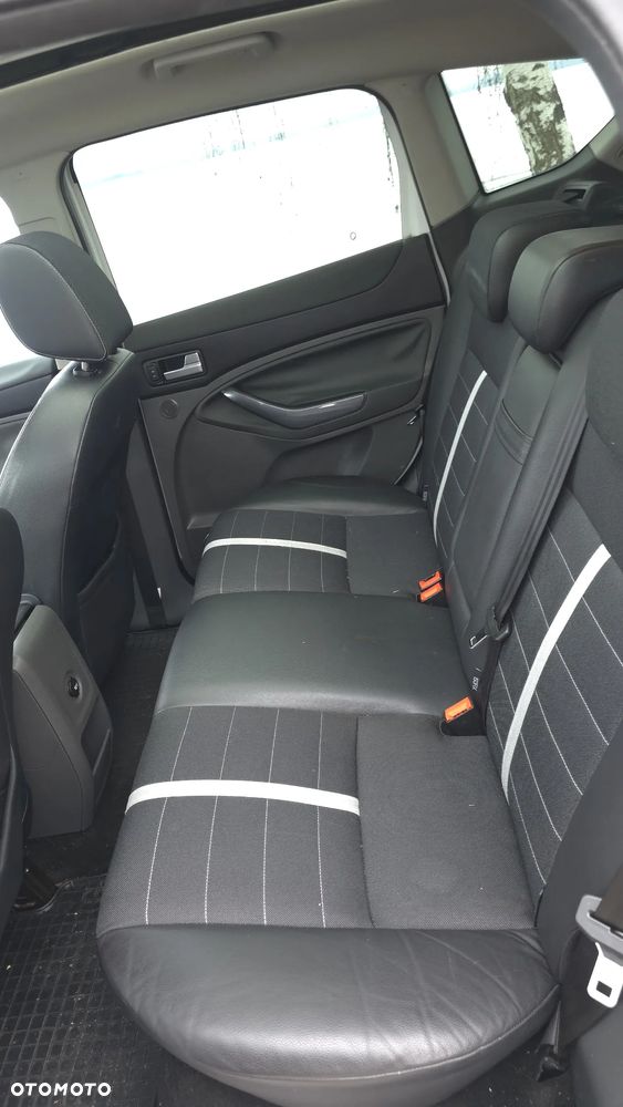 Ford Kuga 2.0 TDCi 4x4 White Magic - 10