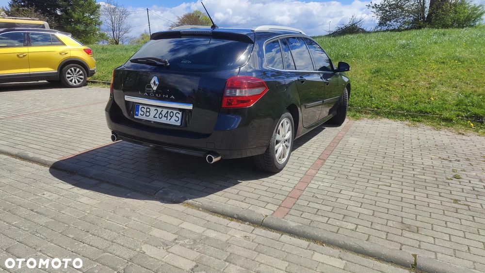 Renault Laguna dCi 175 FAP Bose Edition - 5