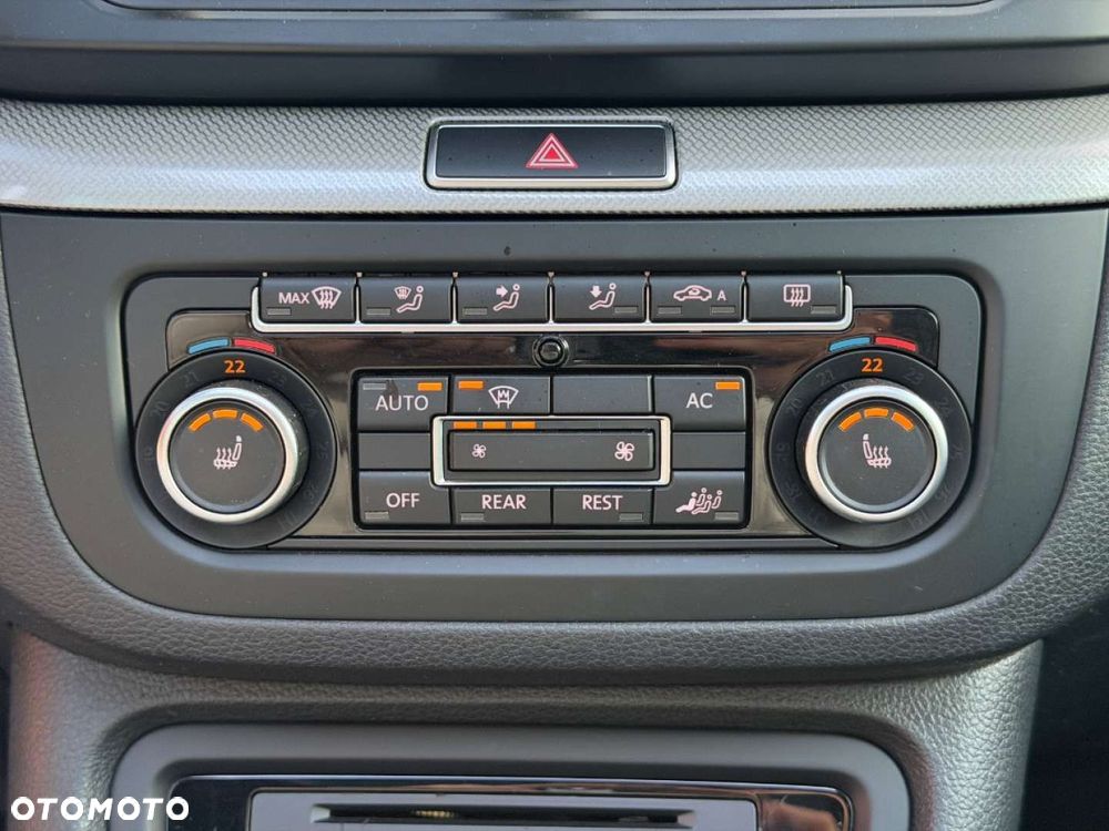 Volkswagen Sharan - 25