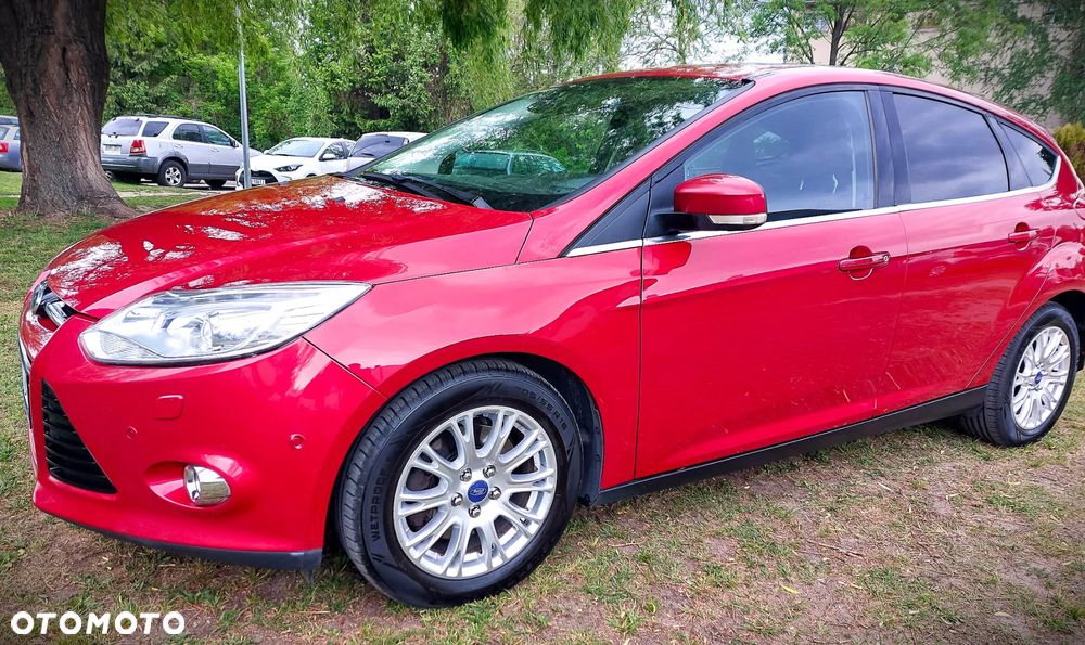 Ford Focus 1.6 EcoBoost Titanium - 4