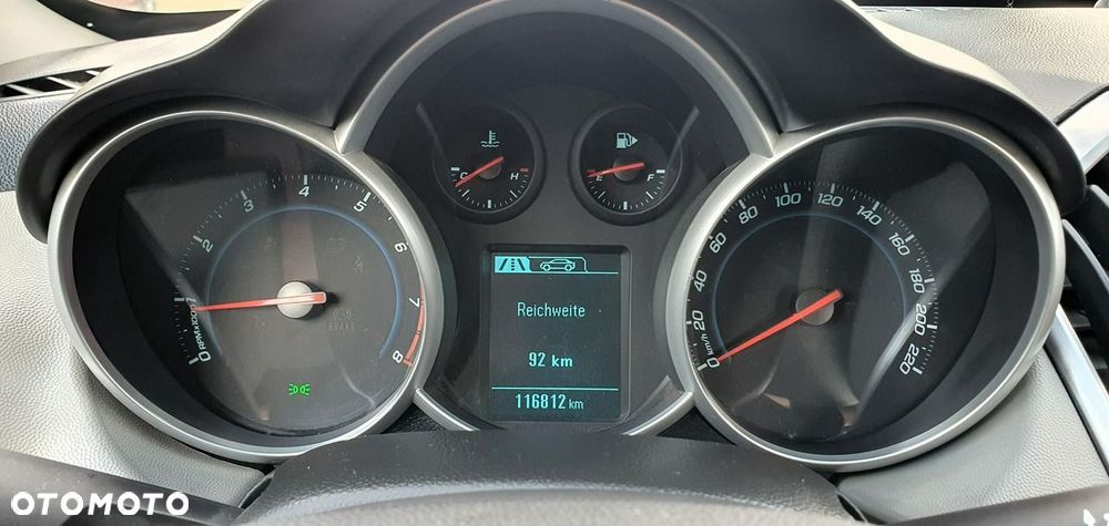 Chevrolet Cruze - 14