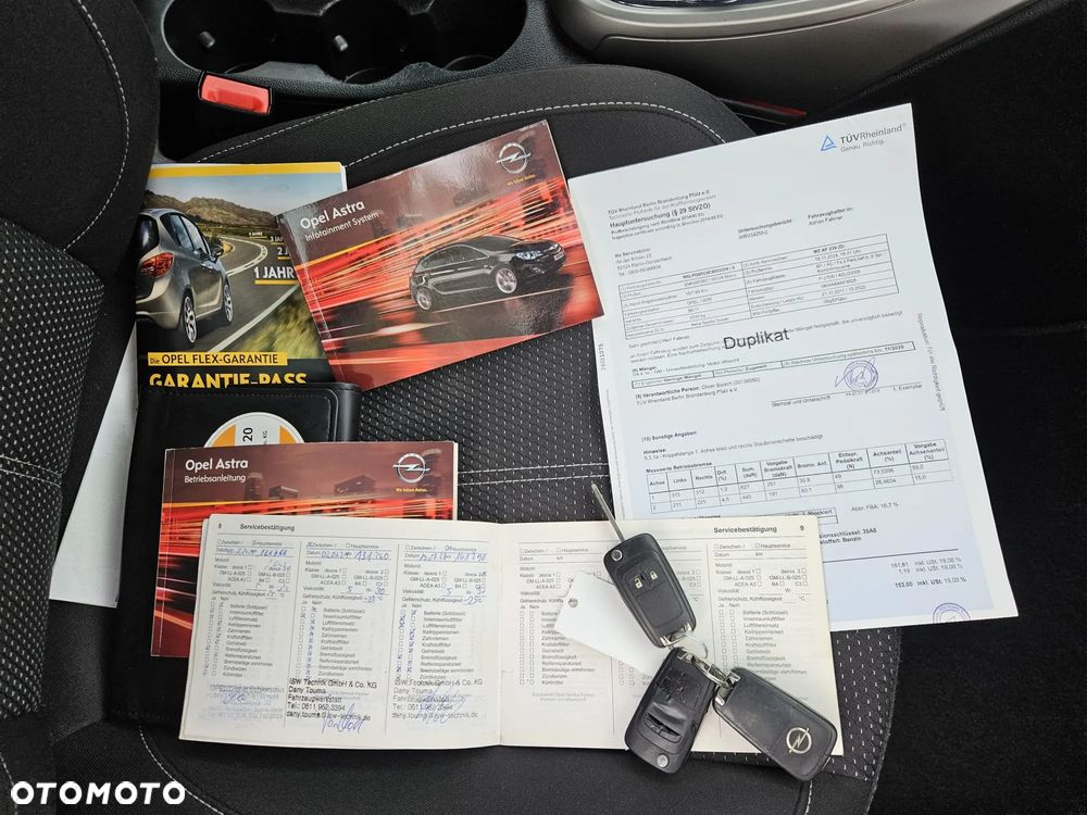 Opel Astra 1.4 Turbo Sports Tourer Active - 24