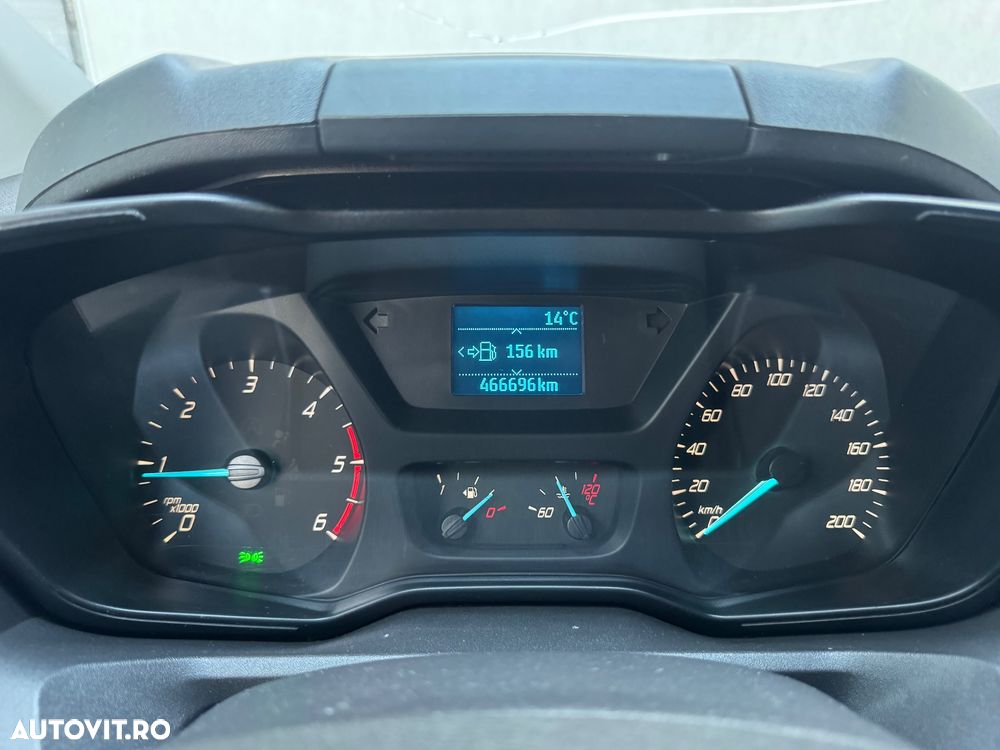 Ford Transit Custom - 8