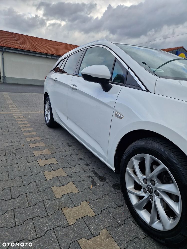 Opel Astra - 2