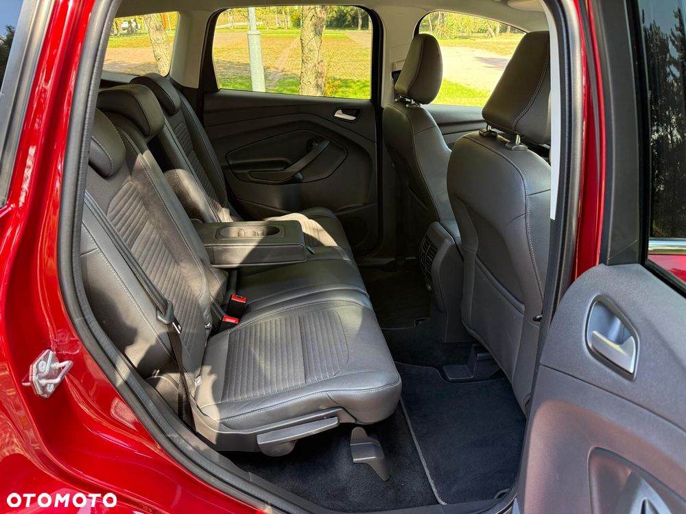 Ford Kuga - 22
