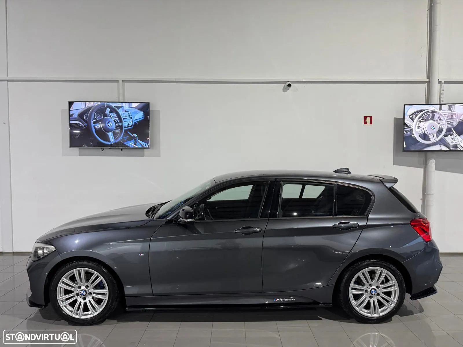 BMW 116 d Pack M - 20