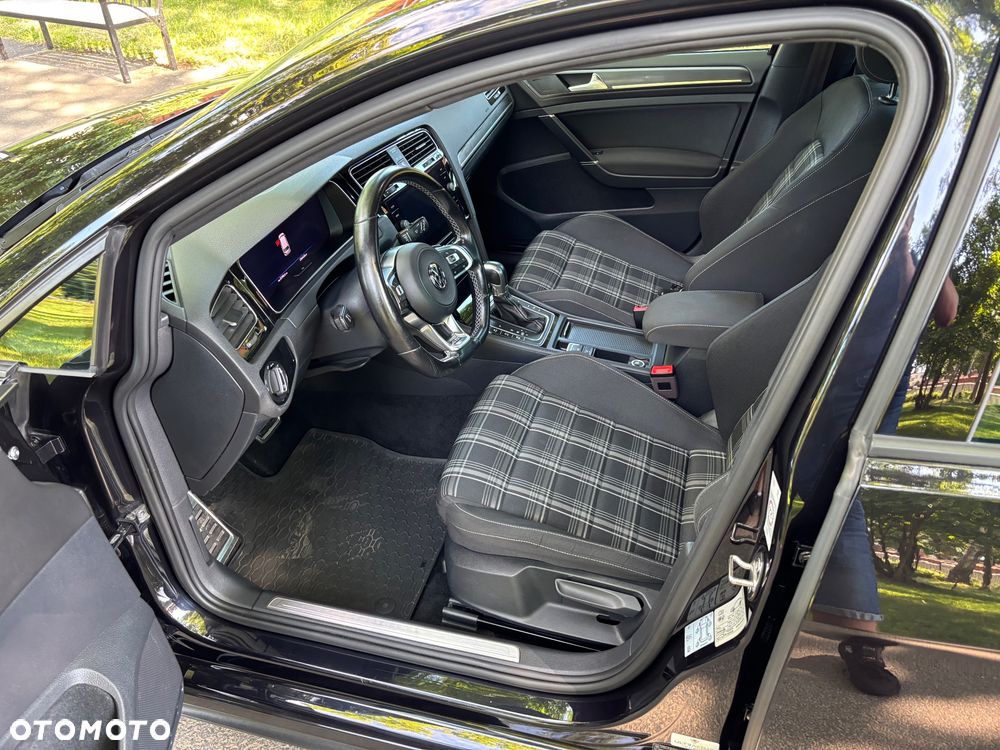 Volkswagen Golf GTD 2.0 TDI SCR DSG - 14