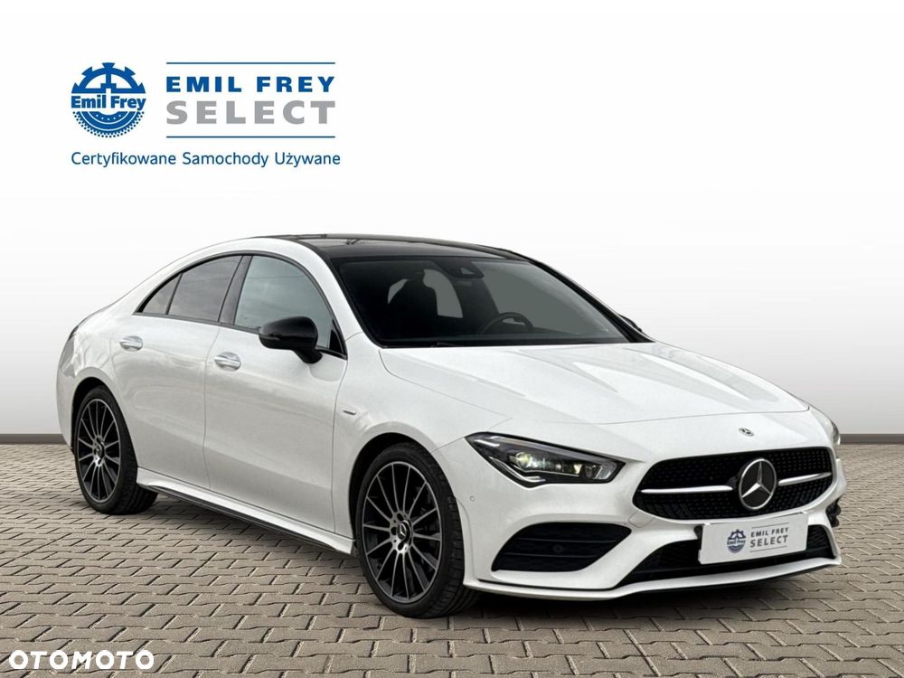 Mercedes-Benz CLA 200 7G-DCT - 8