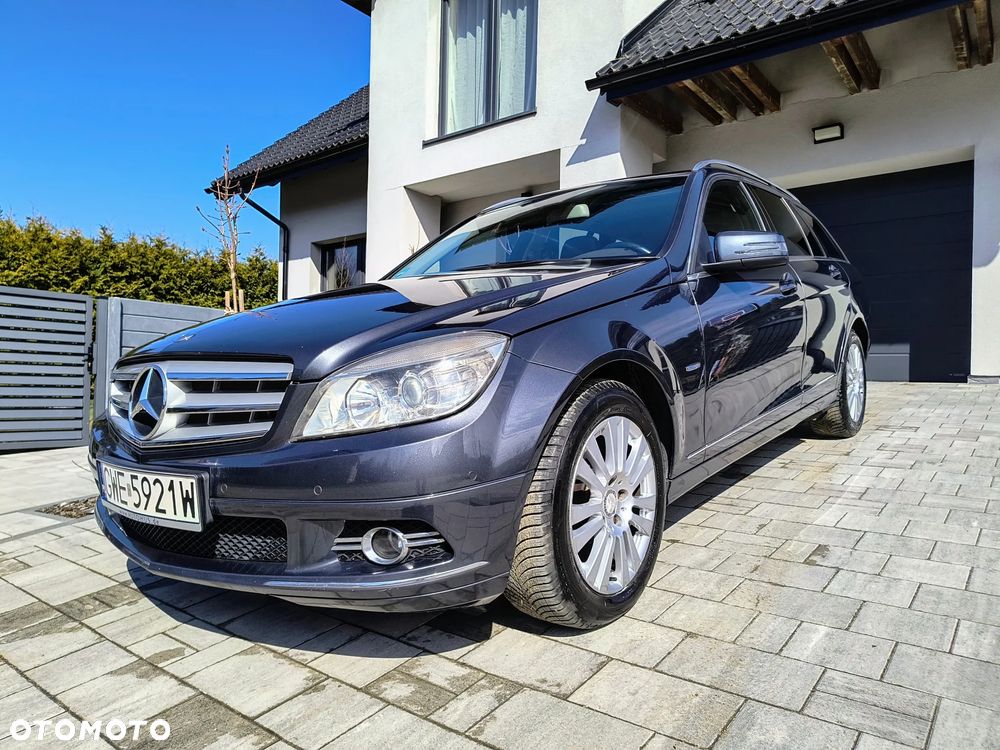 Mercedes-Benz Klasa C 180 CGI Automatik BlueEFFICIENCY Avantgarde - 3