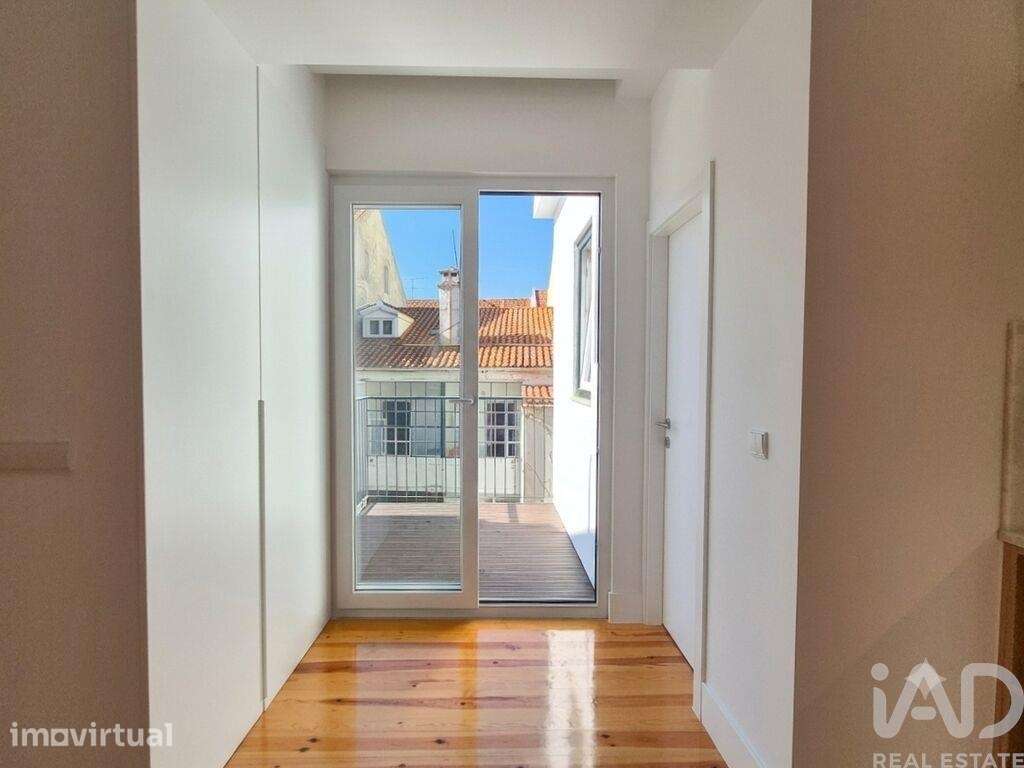 Duplex T3 em São Vicente de 74 m2 - Grande imagem: 2/27