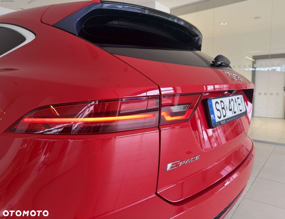Jaguar E-Pace - 9