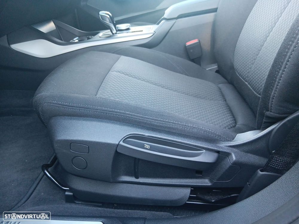 BMW 118 i Auto - 22