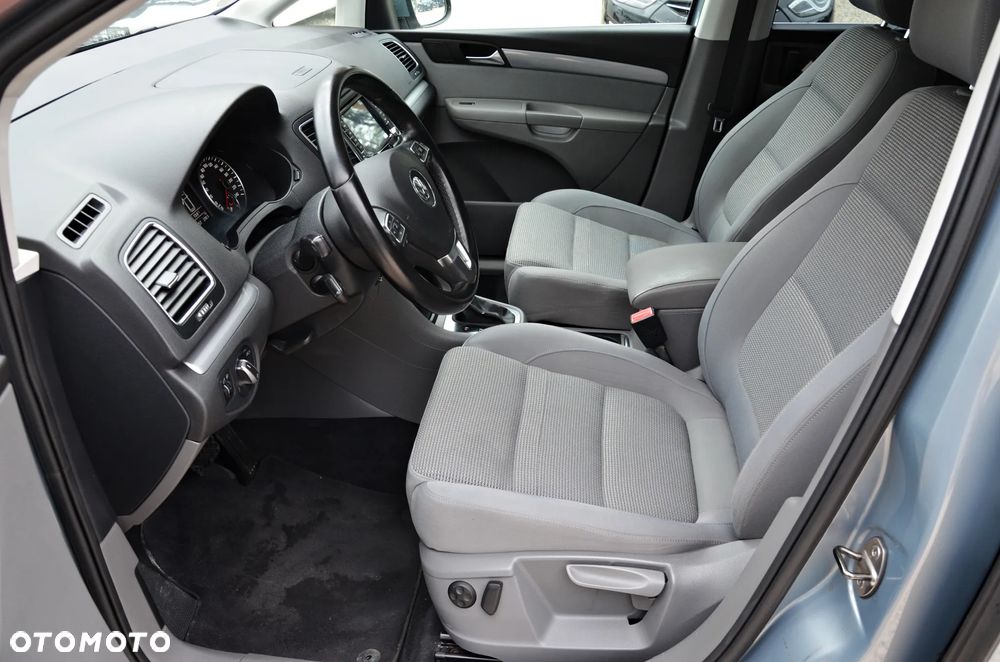 Volkswagen Sharan - 28