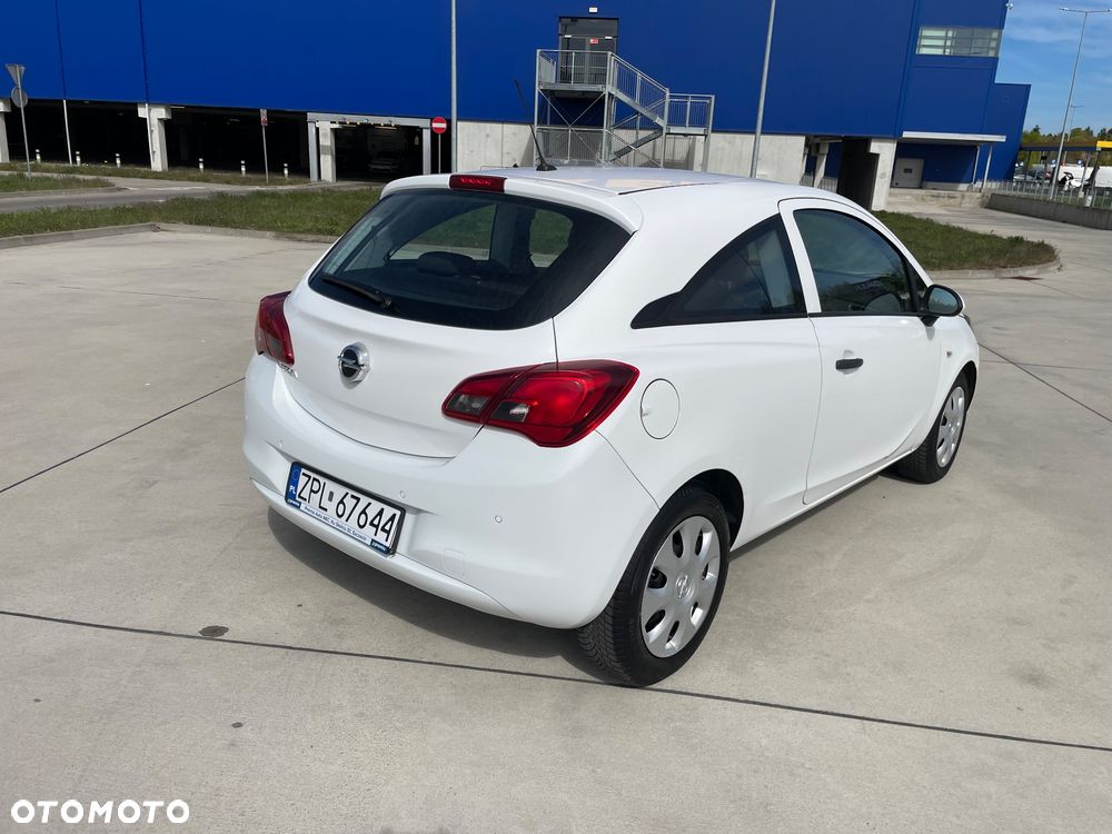 Opel Corsa 1.2 16V Essentia - 5