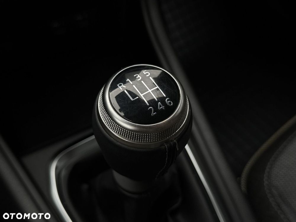 Renault Captur 1.0 TCe Techno - 29