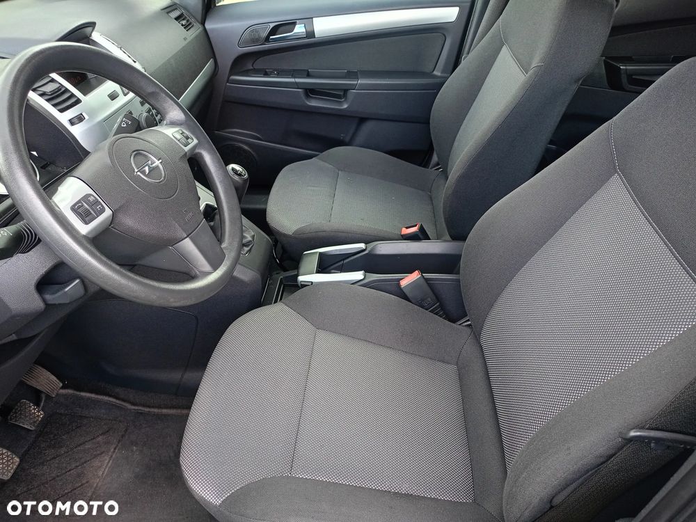 Opel Zafira 1.8 Design Edition - 10