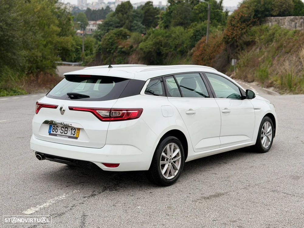 Renault Mégane Sport Tourer 1.5 dCi Intens - 16