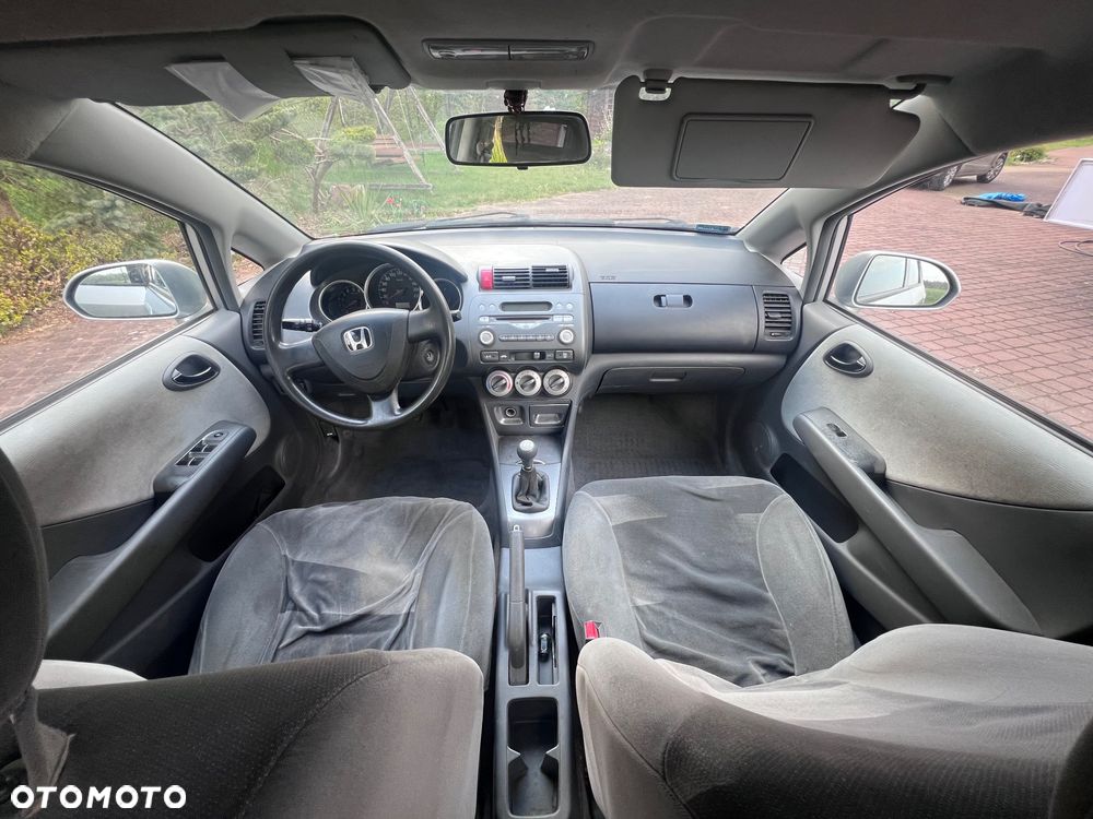 Honda City 1.4 Comfort - 6