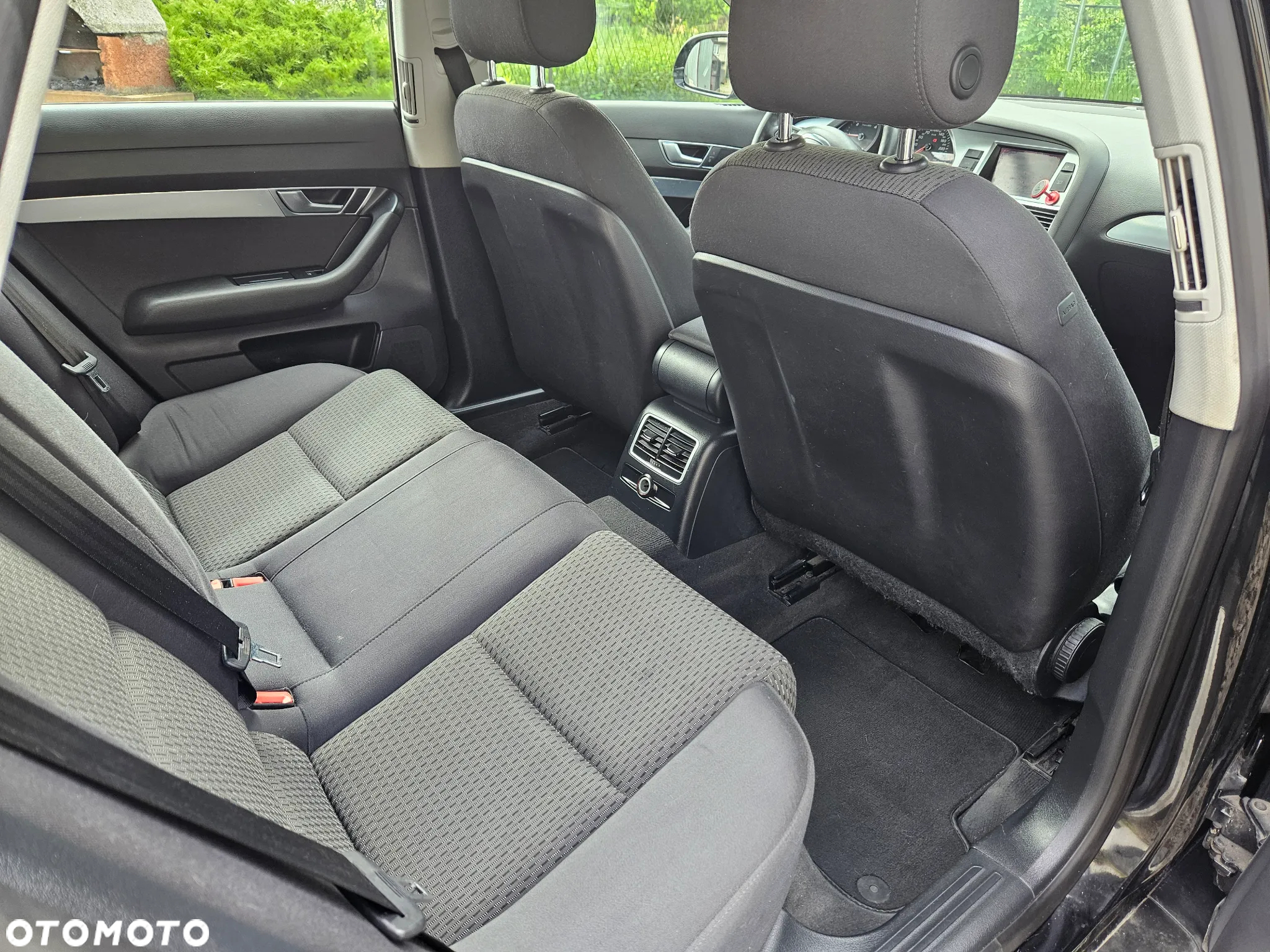 Audi A6 Avant 2.0 TDI DPF multitronic - 11