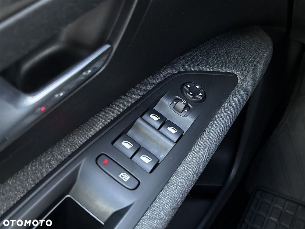 Peugeot 3008 1.5 BlueHDi Active S&S - 20