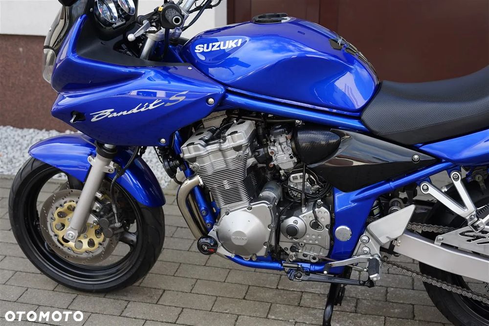 Suzuki Bandit - 27