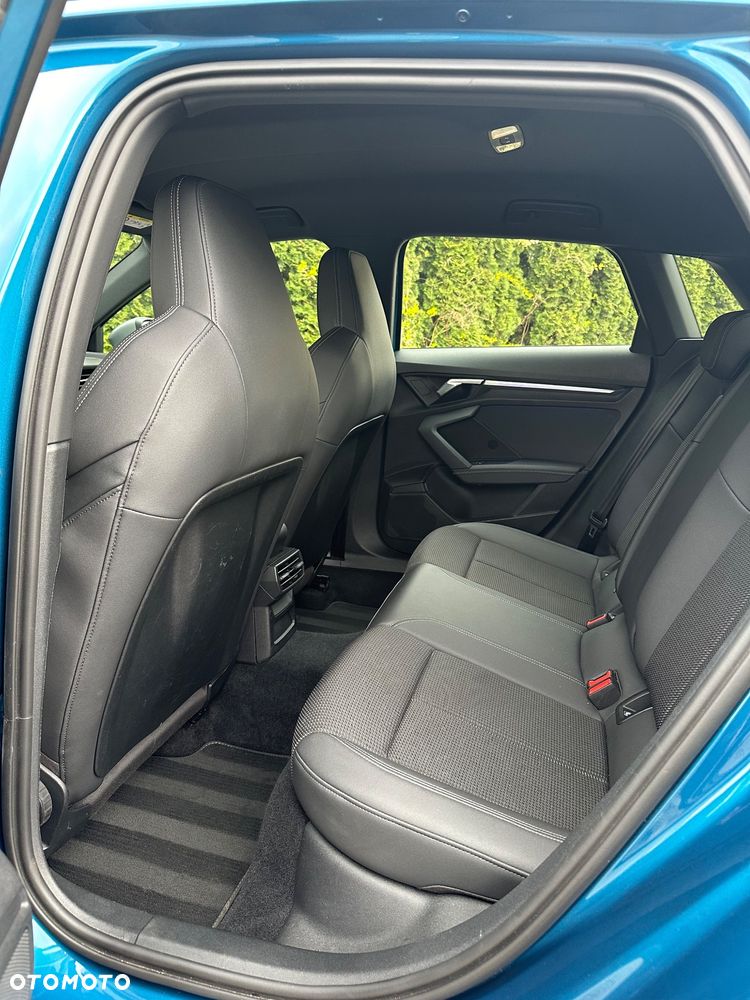 Audi A3 Sportback 35 TFSI S tronic S line - 11