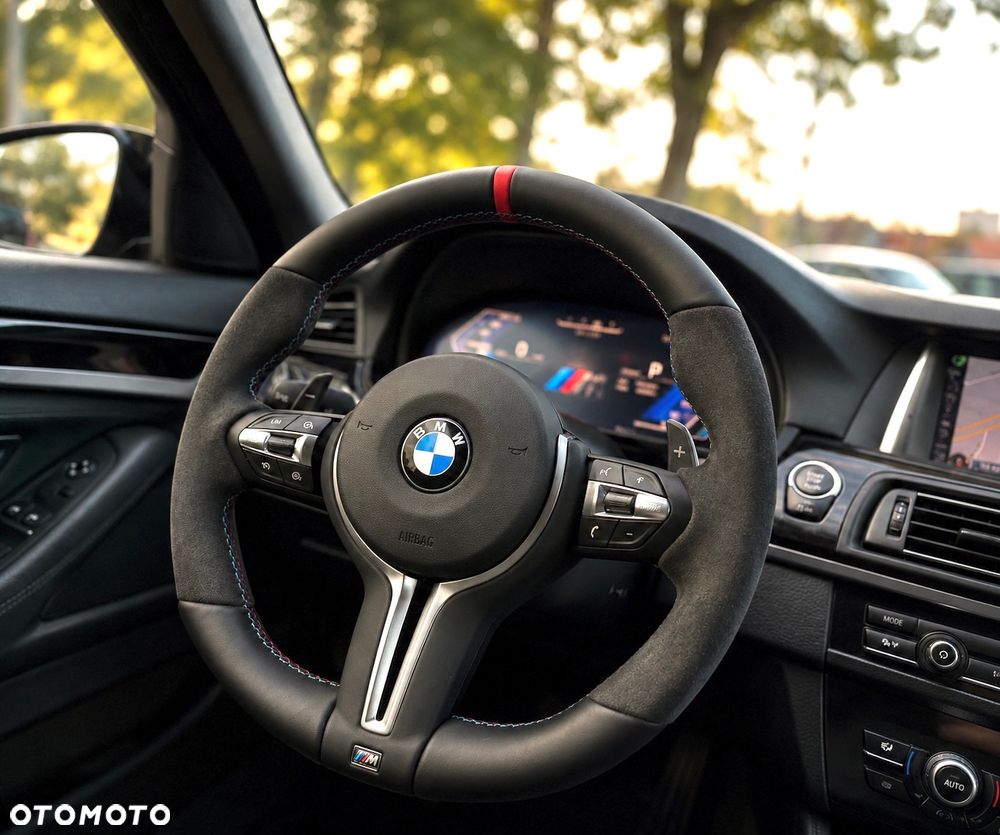 BMW Seria 5 518d M Sport - 10