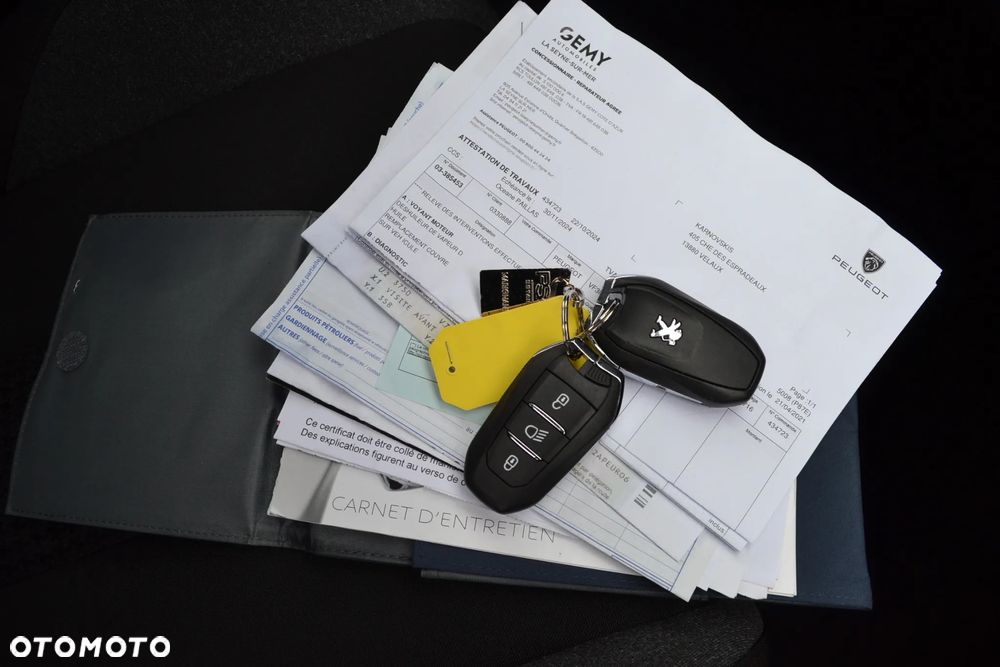 Peugeot 5008 1.2 PureTech Active Pack S&S EAT8 - 12