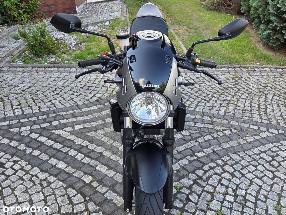 Suzuki SV - 26