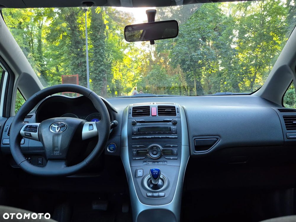 Toyota Auris 1.8 HSD Luna - 14