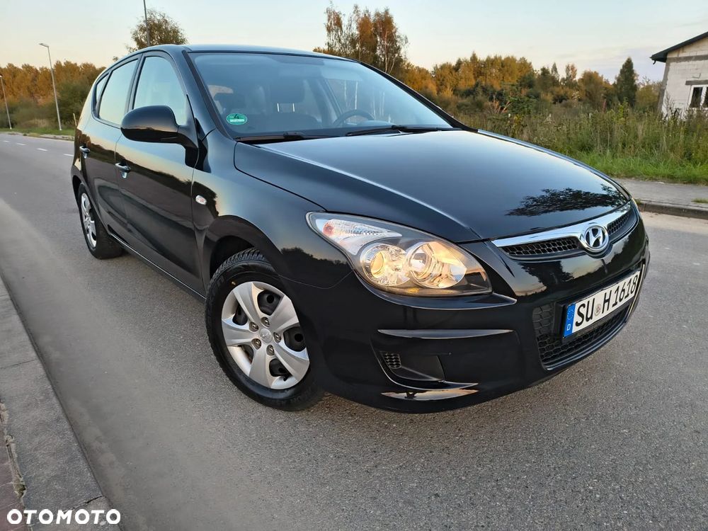 Hyundai i30 1.4 Comfort - 1
