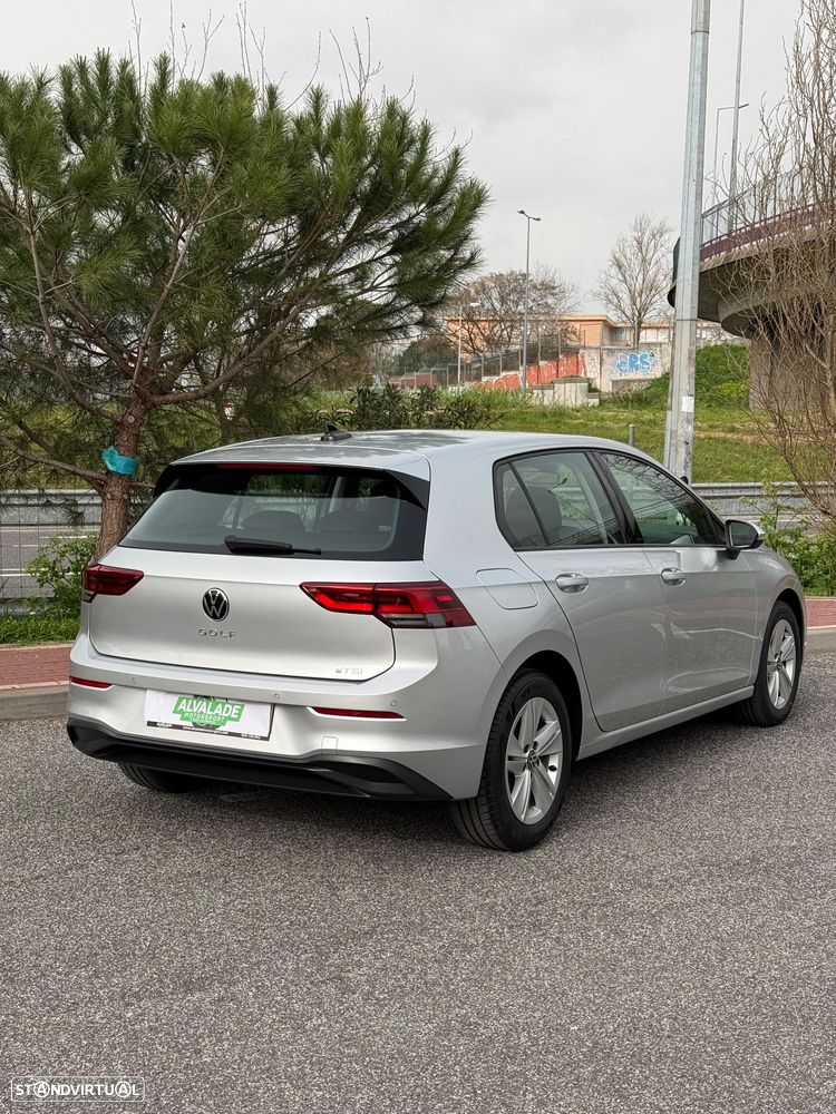 VW Golf 1.5 eTSI Life DSG - 9