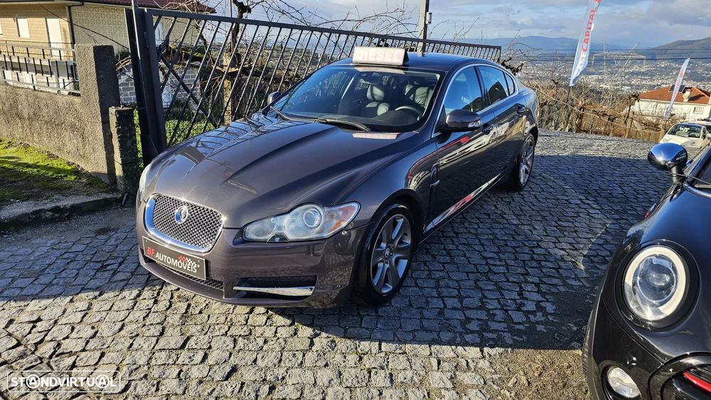 Jaguar XF 2.7 D V6 Premium Luxury - 7