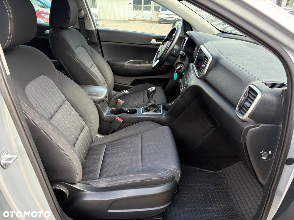 Kia Sportage 1.6 GDI M 2WD - 22