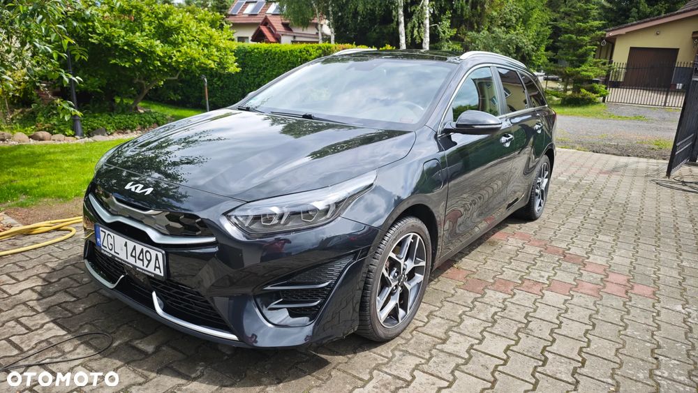 Kia Ceed 1.6 GDI PHEV L DCT - 4