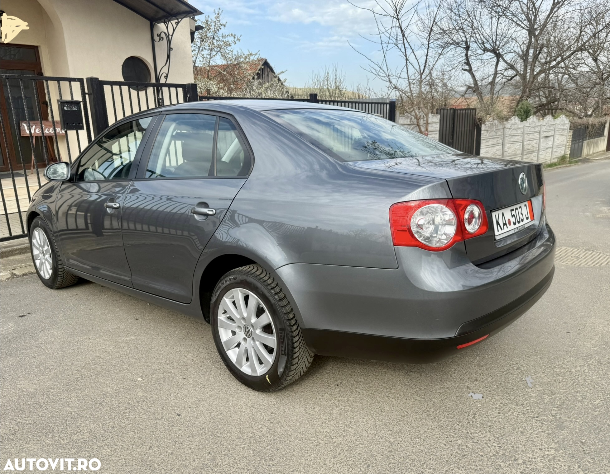 Volkswagen Jetta 1.6 Trendline - 22