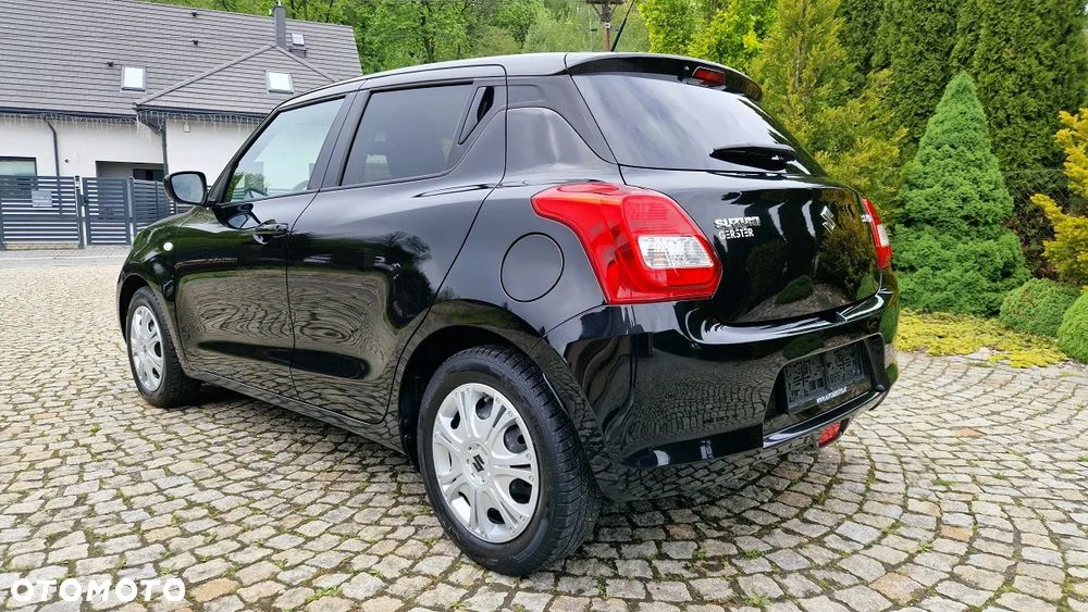 Suzuki Swift 1.2 Premium Plus - 5