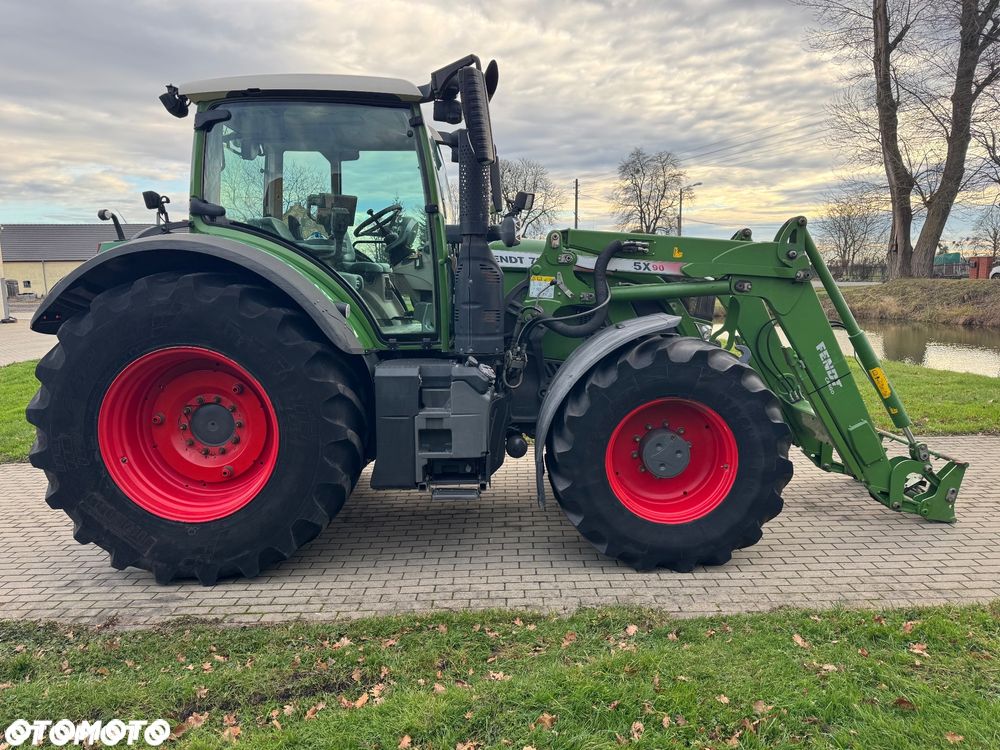 Fendt 724 Vario S4 Profi Plus - 5