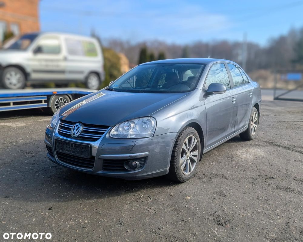 VW Jetta 2007 LD7X 1.9 77kw BXE na części - 2