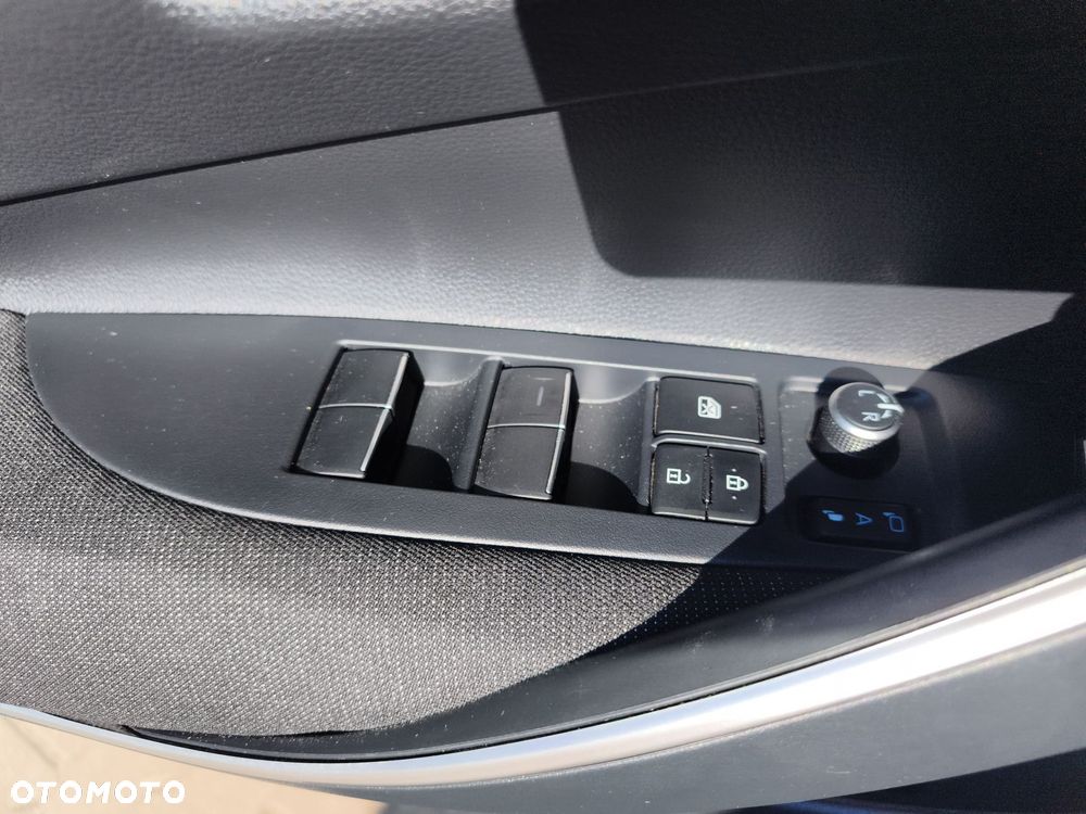 Toyota Corolla 1.8 Hybrid Style - 20