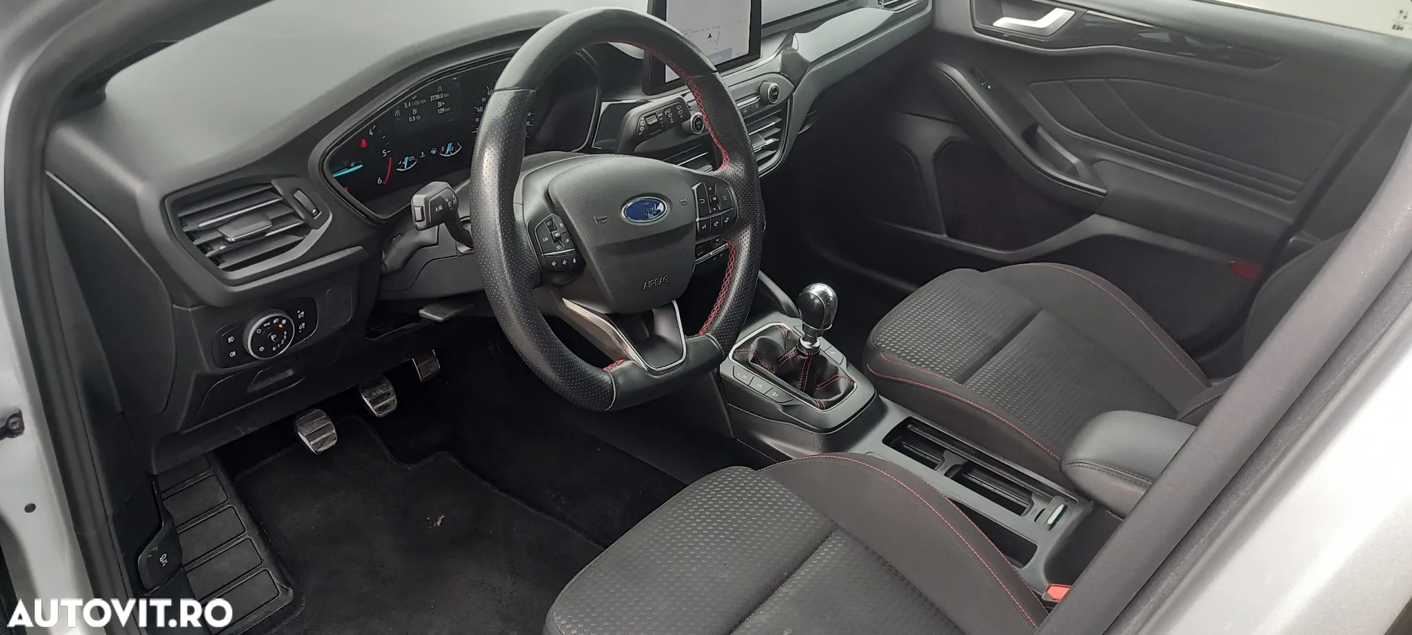 Ford Focus 2.0 EcoBlue ST Line Business - 11