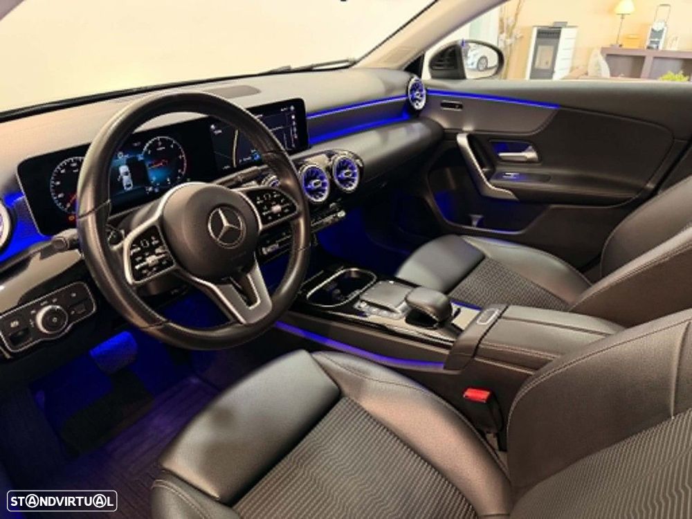 Mercedes-Benz A 180 Limousine d 7G-DCT - 12