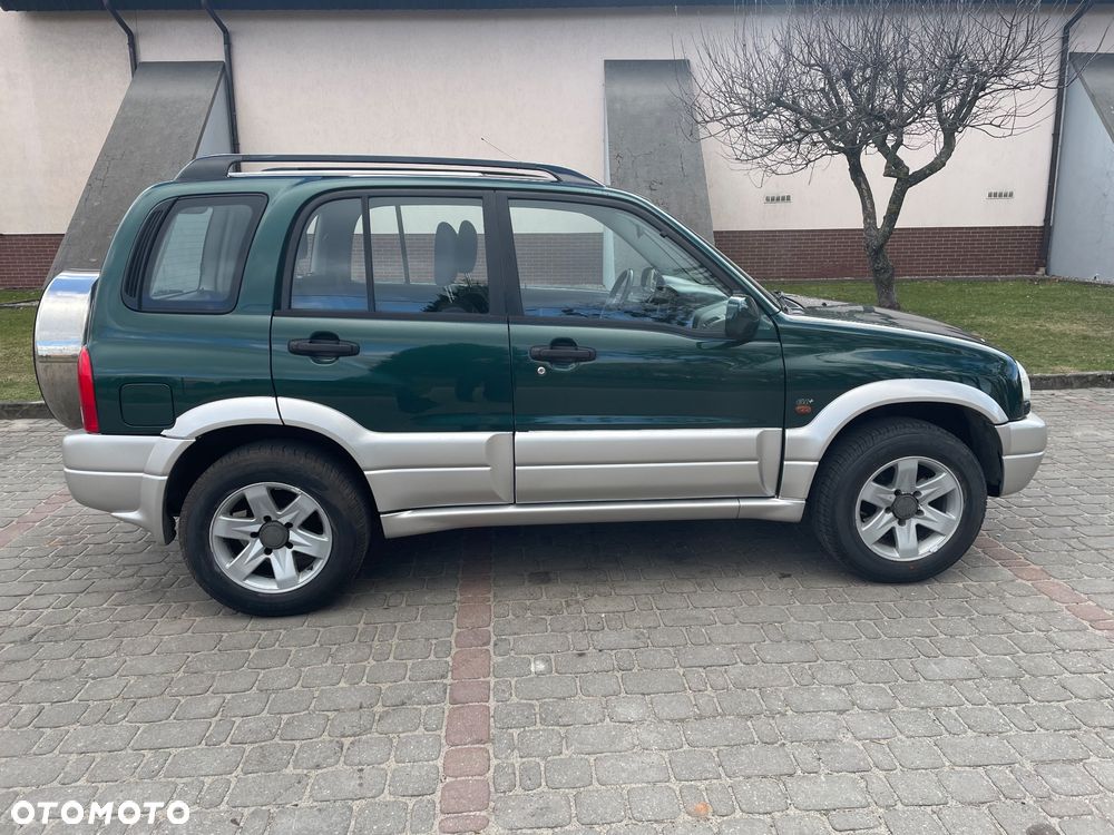Suzuki Grand Vitara 2.0 Special Edition - 2