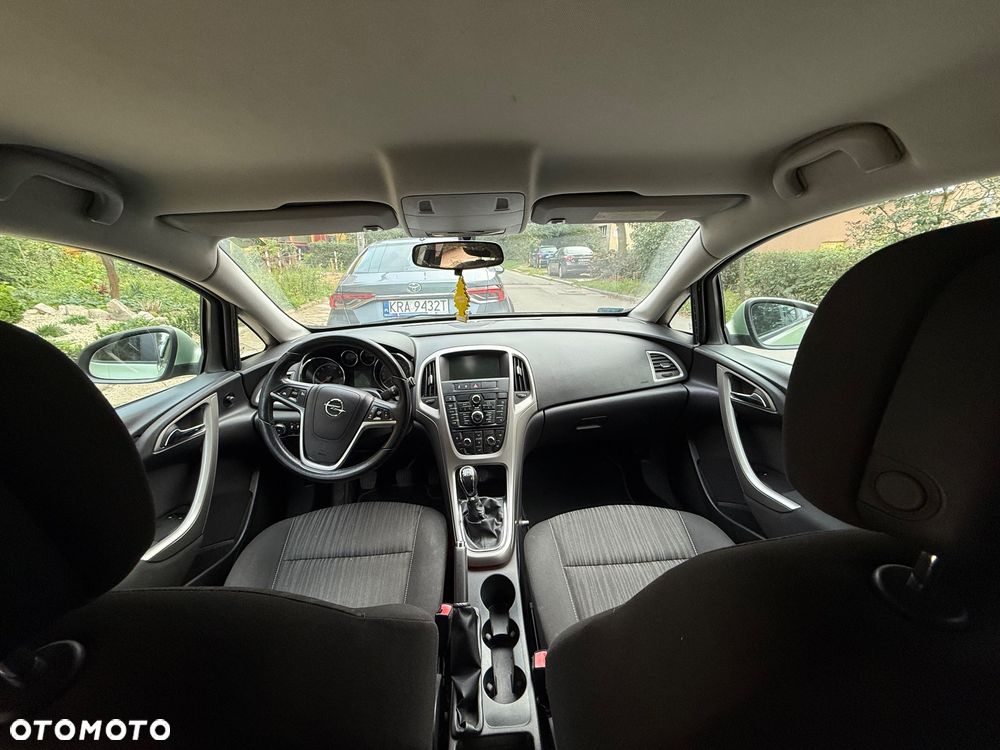 Opel Astra 1.4 T Cosmo - 12