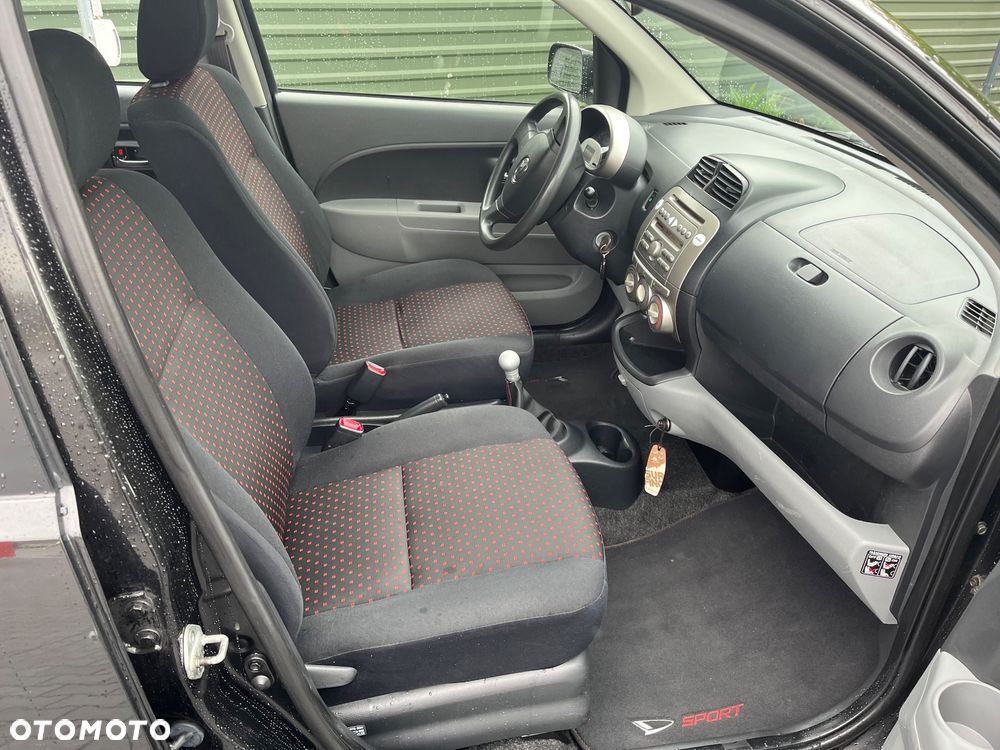 Daihatsu Sirion 1.5 S - 23