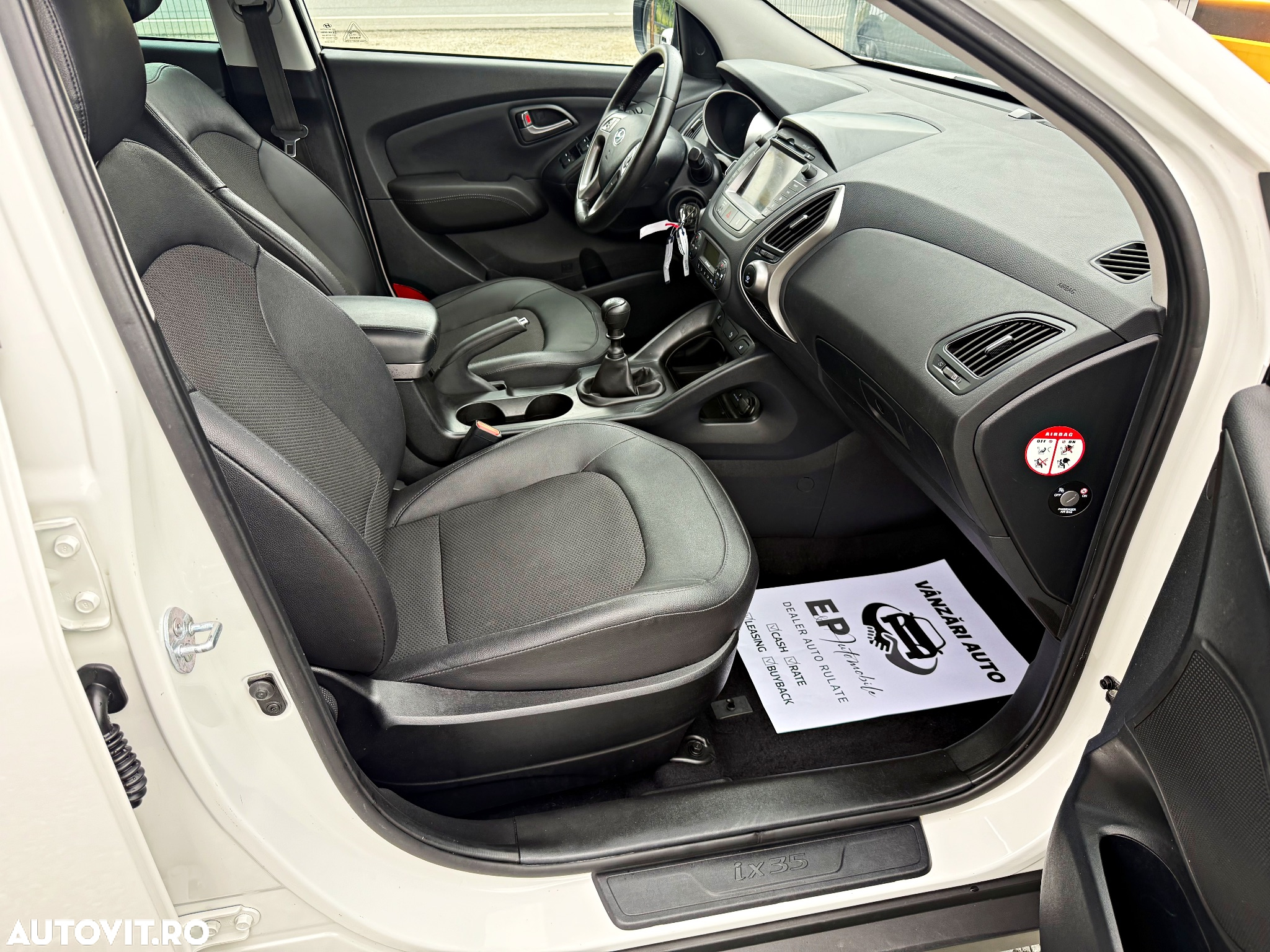 Hyundai ix35 1.7 CRDI 2WD Comfort - 17