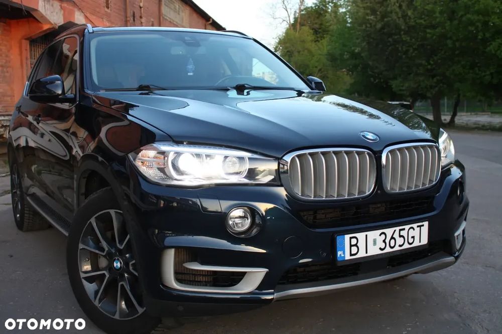 BMW X5 xDrive50i - 4