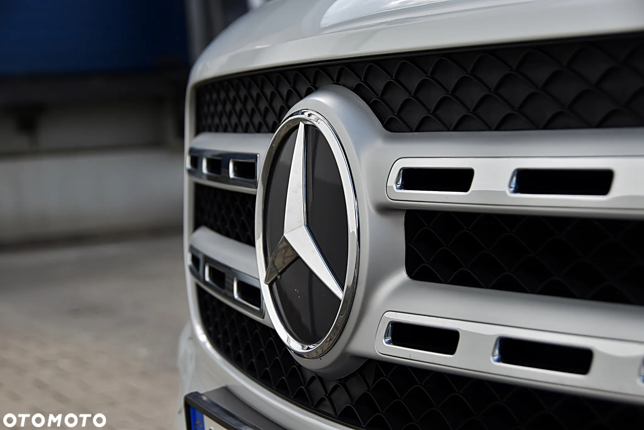 Mercedes-Benz GLB 200 7G-DCT - 10