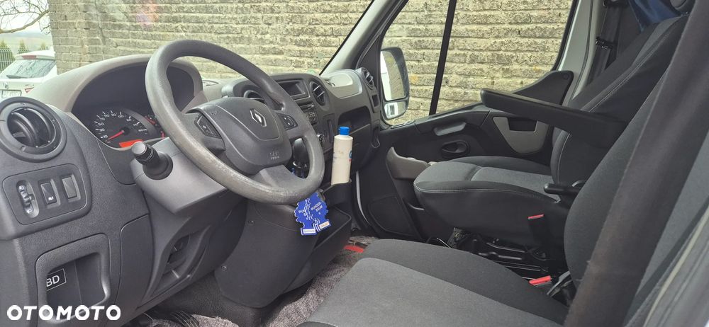 Renault Master - 15