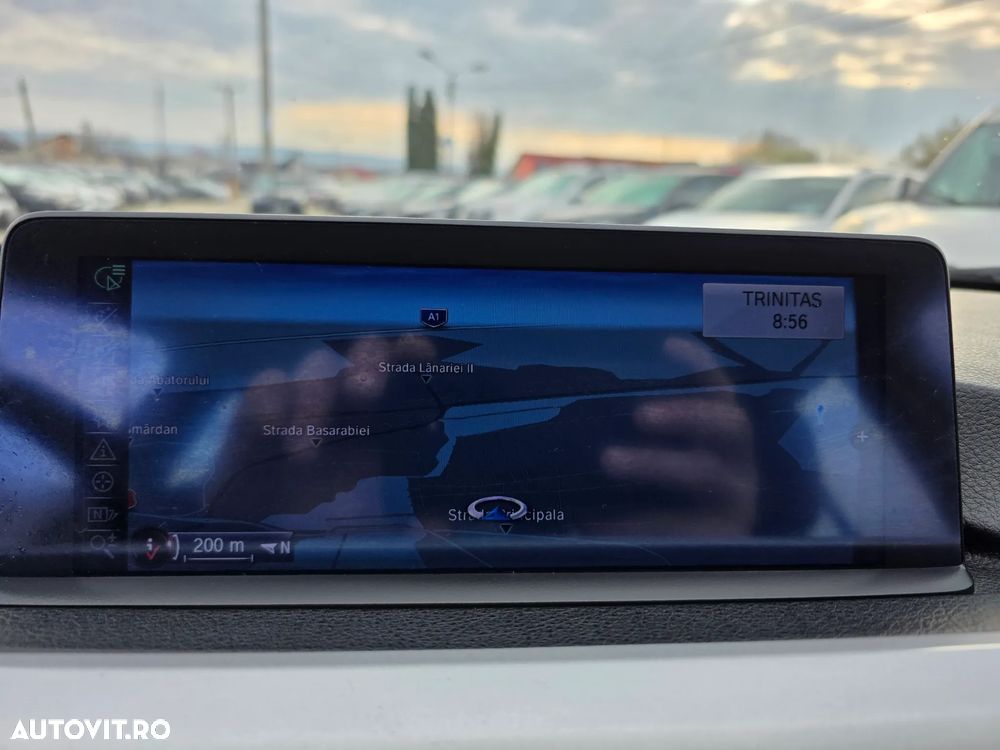 BMW Seria 3 320d DPF Aut. - 21